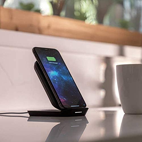 ../../_images/mophie_wireless_charger_2.jpg